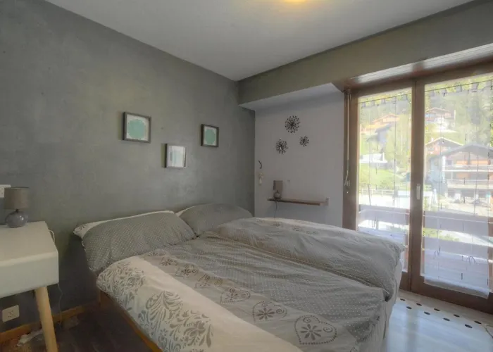 Antares 507, Au Centre A *