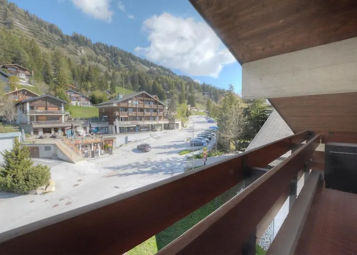 Antares 507, Au Centre A